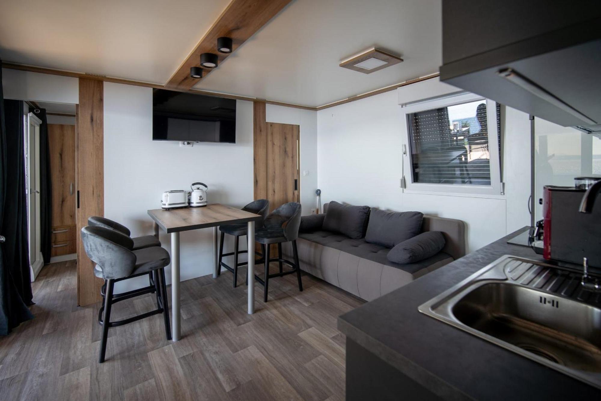 Sunset Premium Camping Кленовица Екстериор снимка